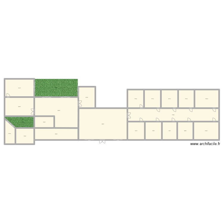 crèche et ephad. Plan de 20 pièces et 584 m2