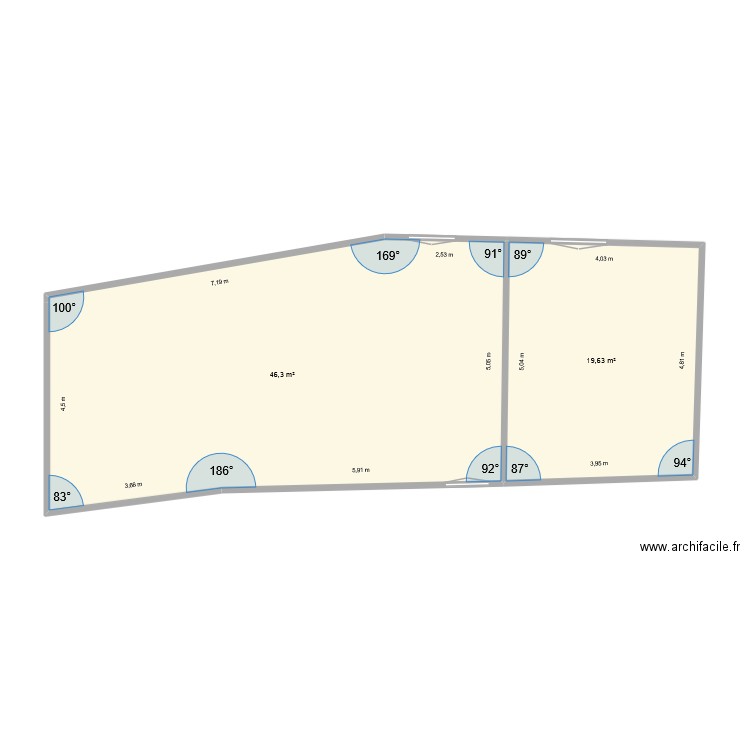 Maison étage1. Plan de 2 pièces et 66 m2