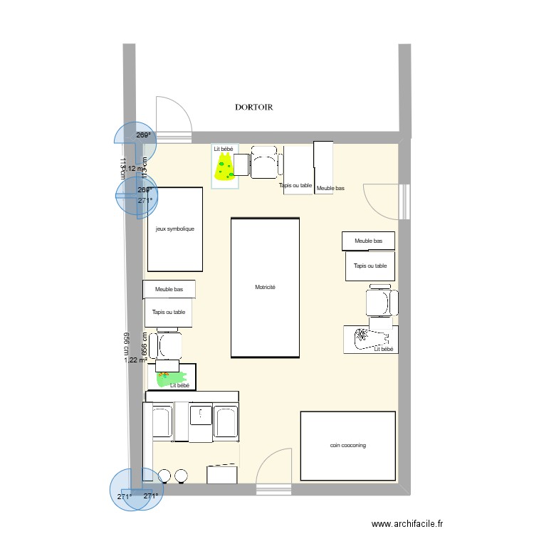 section bébés. Plan de 0 pièce et 0 m2
