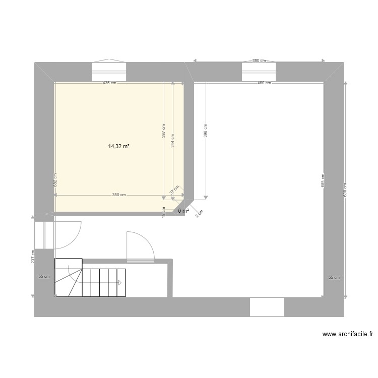 RDC. Plan de 2 pièces et 14 m2