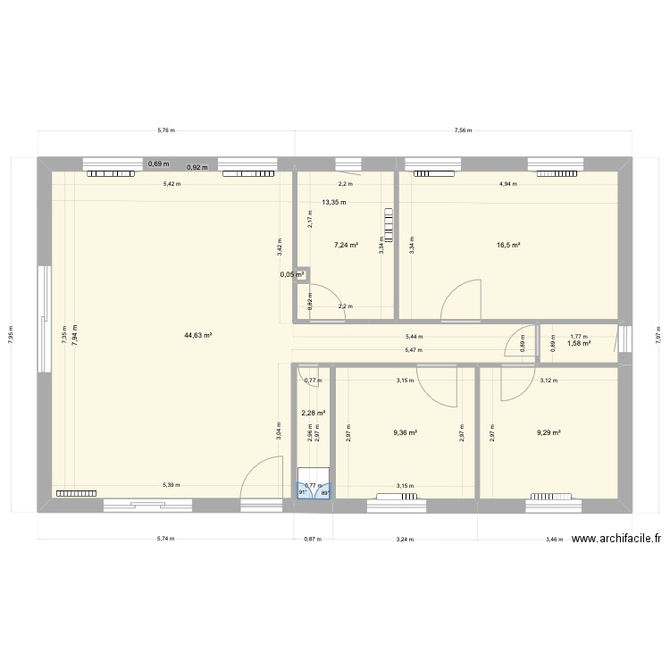 Etage Variante avec modif de la SDB Haute et Chambre. Plan de 15 pièces et 205 m2