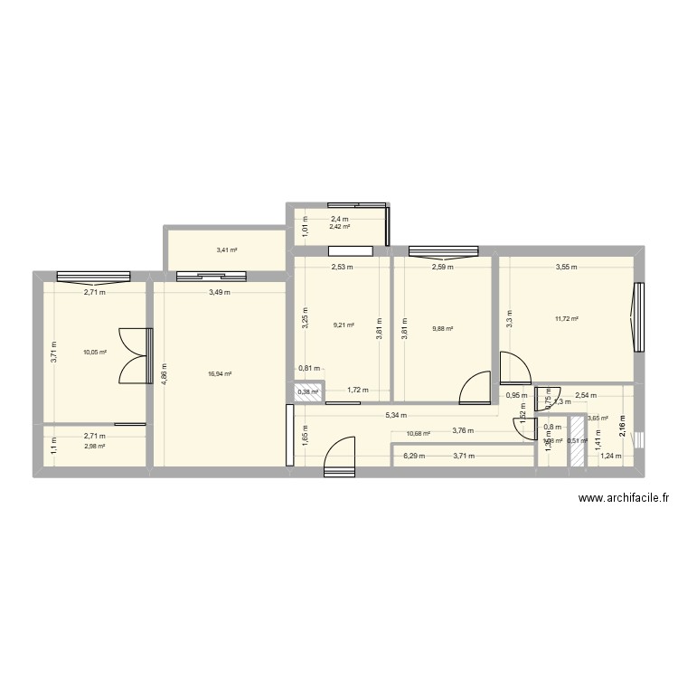 BCA1. Plan de 13 pièces et 83 m2