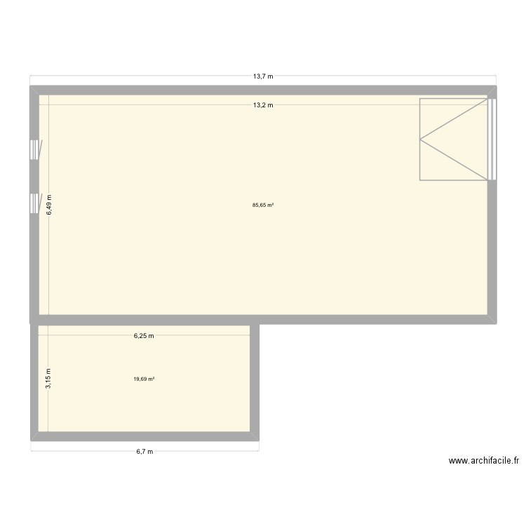 Maison Anthy. Plan de 2 pièces et 105 m2