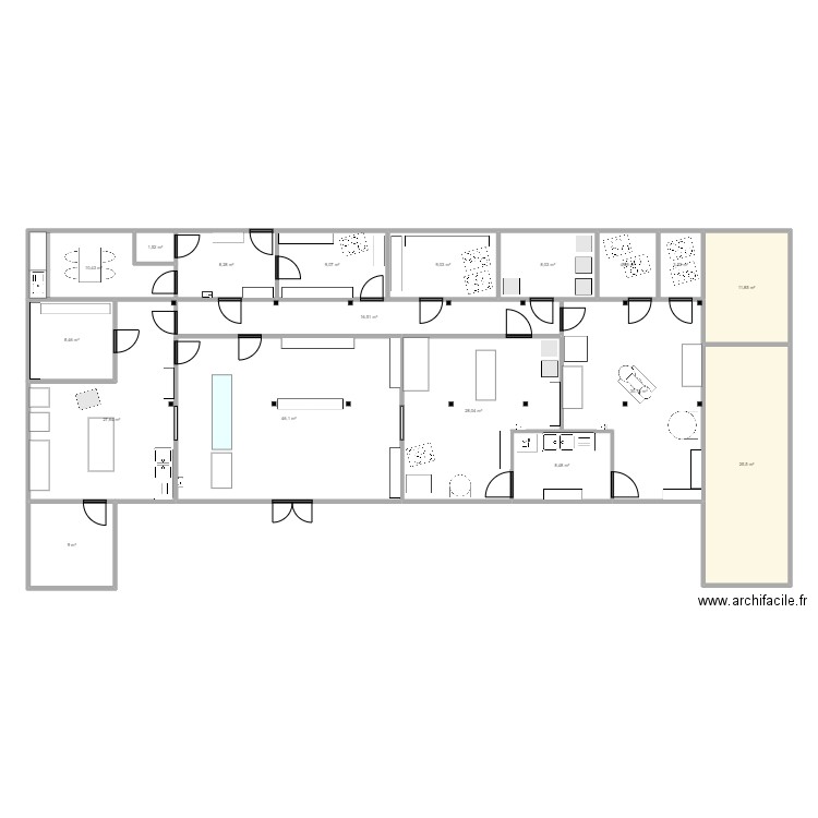 Plan ak. Plan de 18 pièces et 267 m2