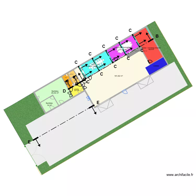 travaux v3 -- avec chgt escalier. Plan de 11  et 377 m²