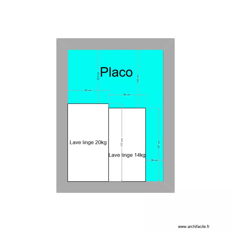 Plan vu face grosse machine local Valras plage . Plan de Plan vu face grosse machine local Valras plage . Plan de