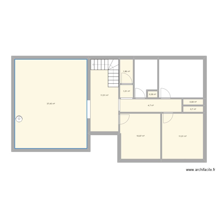 Existant. Plan de 10 pièces et 80 m2