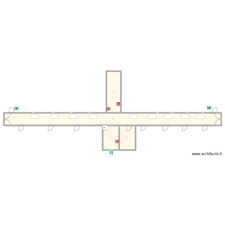 hall. Plan de 4 pièces et 253 m2