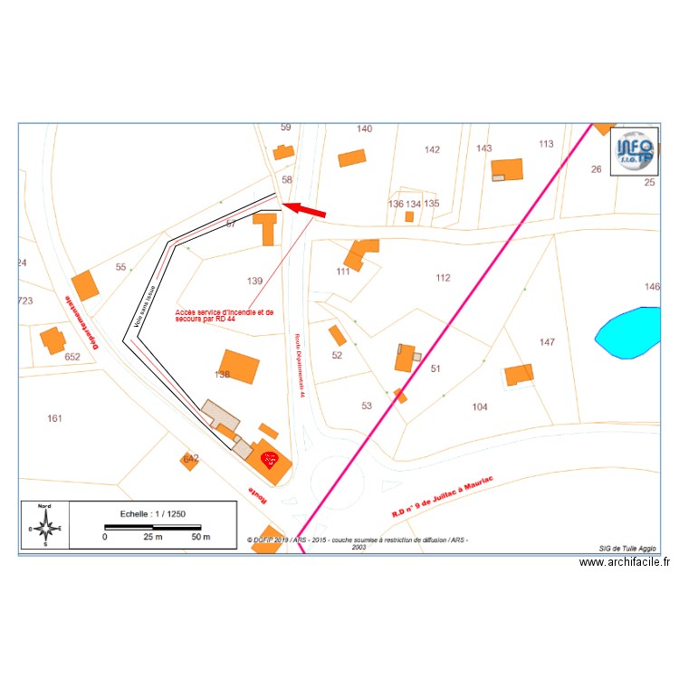 ACCES POMPIERS. Plan de 0 pièce et 0 m2