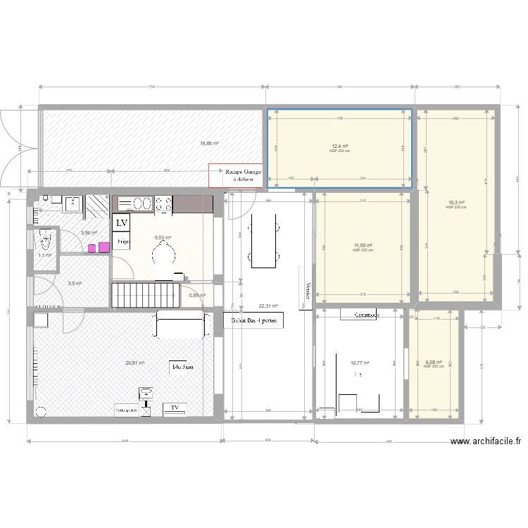 Maison projet aménagement. Plan de 16 pièces et 140 m2
