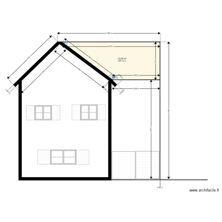 vue de profil maison principale et terrasse et dependance. Plan de 0 pièce et 0 m2