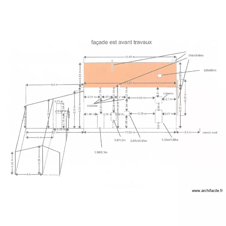 fa&ccedil;ade est avant travaux. Plan de 