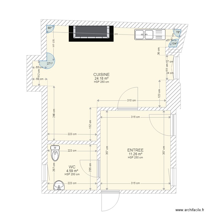 20211002 CHAMAILLARD CUISINE et ENTREE et WC. Plan de 0 pièce et 0 m2