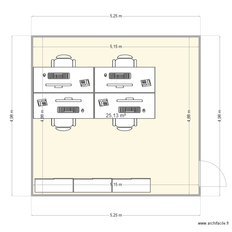 Refectoire coupe en deux. Plan de 1 pièce et 25 m2