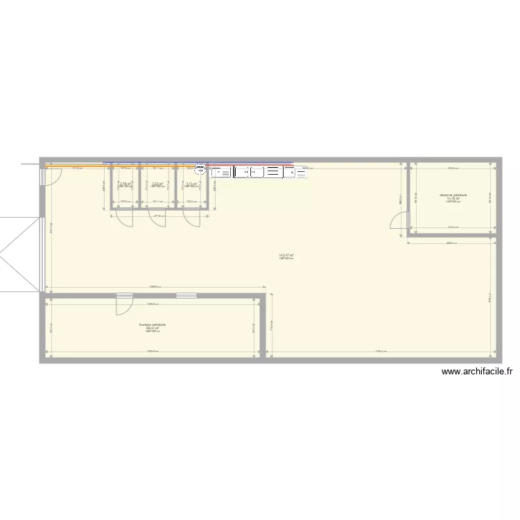 atelier peinture. Plan de 
