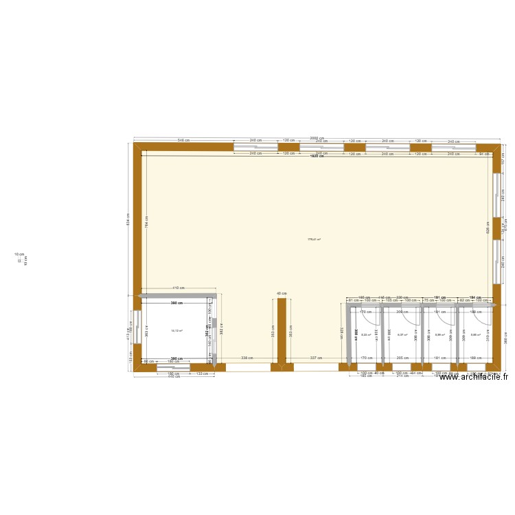 RESTAURENT 1. Plan de 6 pièces et 217 m2