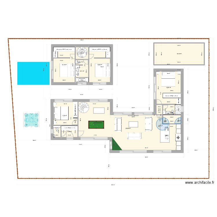 Maison Sainte Marie 2 V2 130m2. Plan de 10 pièces et 147 m2