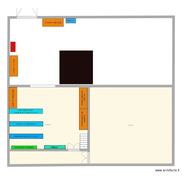 ZONE 2. Plan de 2 pièces et 172 m2