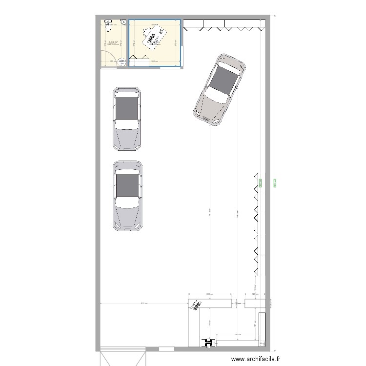 Local atelier. Plan de 0 pièce et 0 m2