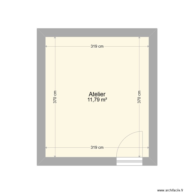 Atelier. Plan de 1 pièce et 12 m2