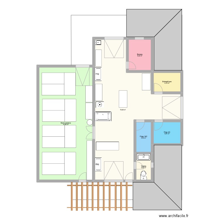 Bâtiment agricole. Plan de 7 pièces et 182 m2