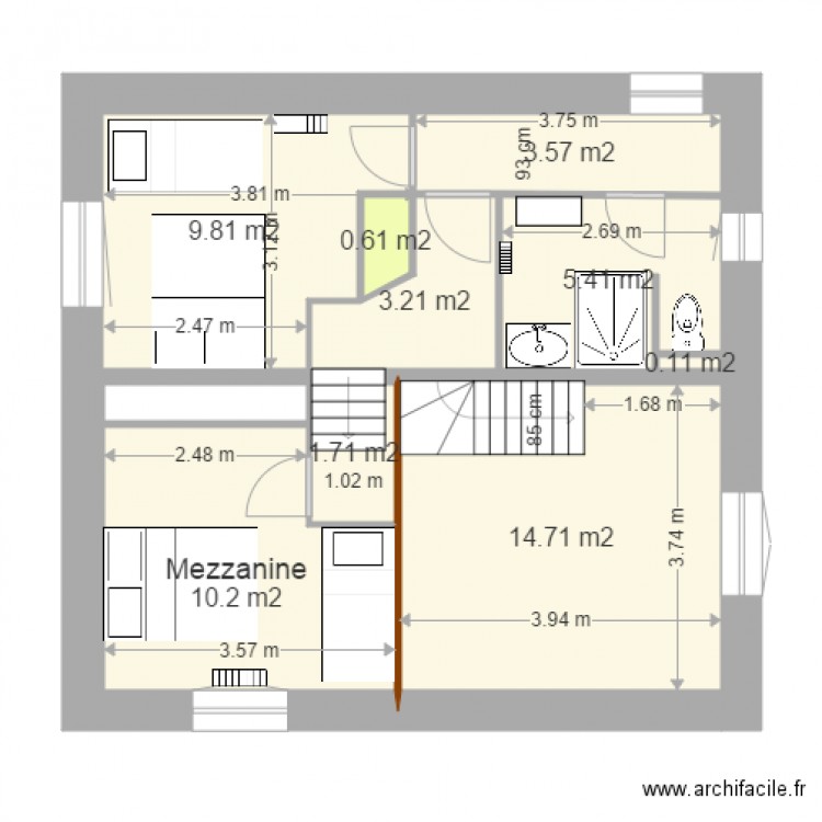 grange V17 1 er étage 28 aout mezzanine cotée. Plan de 0 pièce et 0 m2