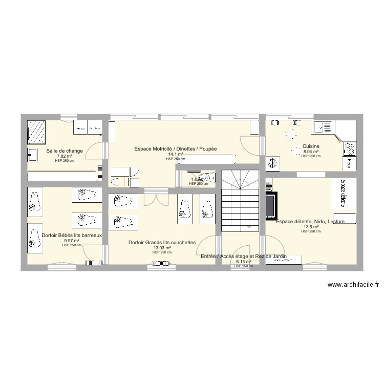 mam rez de chaussée. Plan de 0 pièce et 0 m2