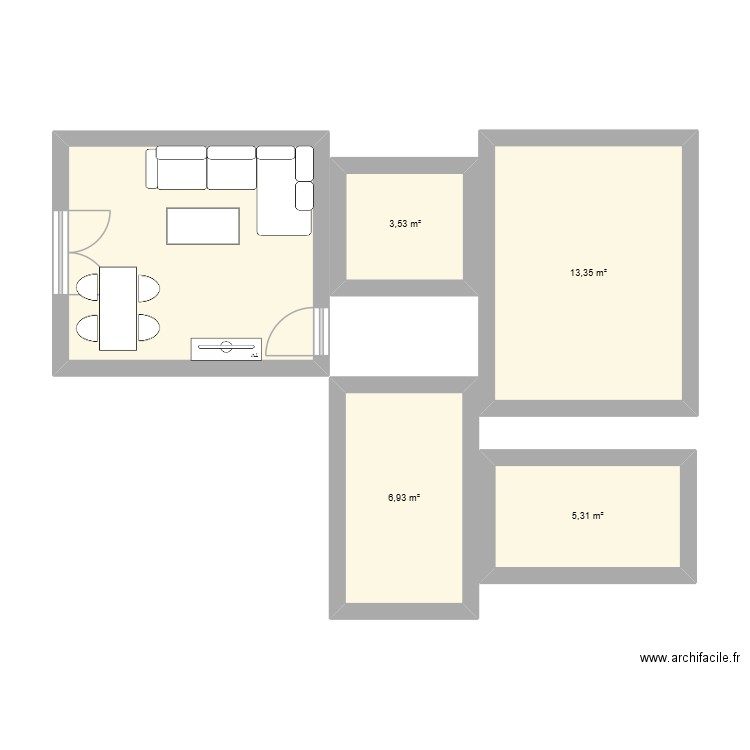 Madeleine 33B. Plan de 5 pièces et 44 m2