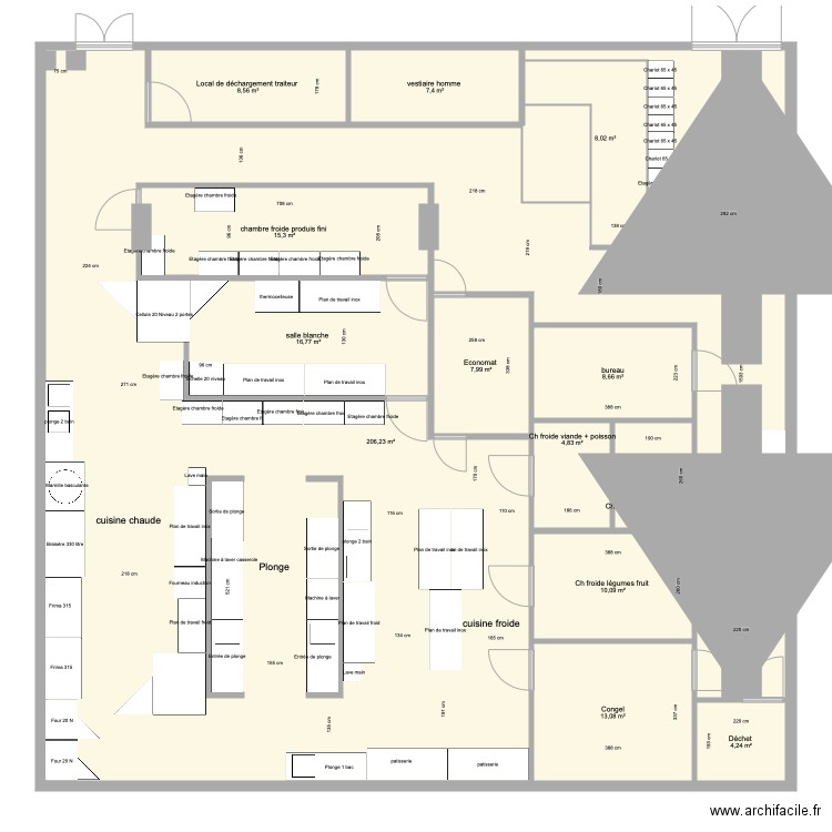 Plan base Yens Structure 17. Plan de 13 pièces et 316 m2