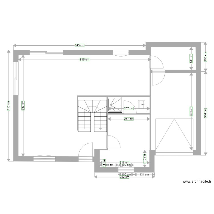 picque. Plan de 9 pièces et 133 m2