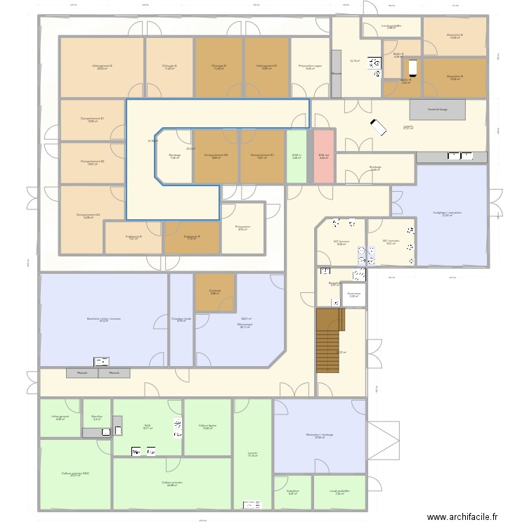 Implantation16. Plan de 47 pièces et 717 m2