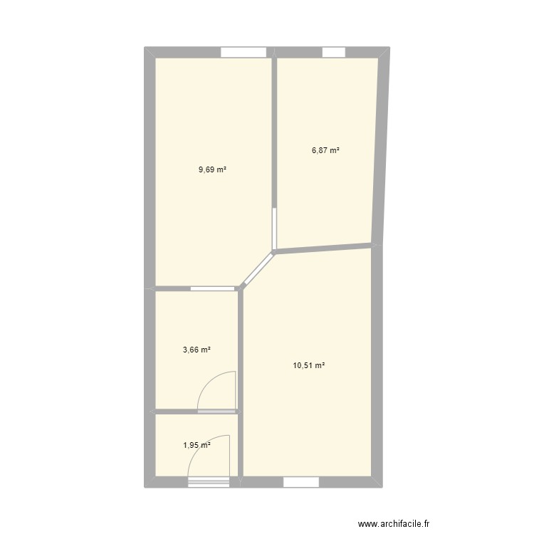 Briançon_V1. Plan de 5 pièces et 33 m2