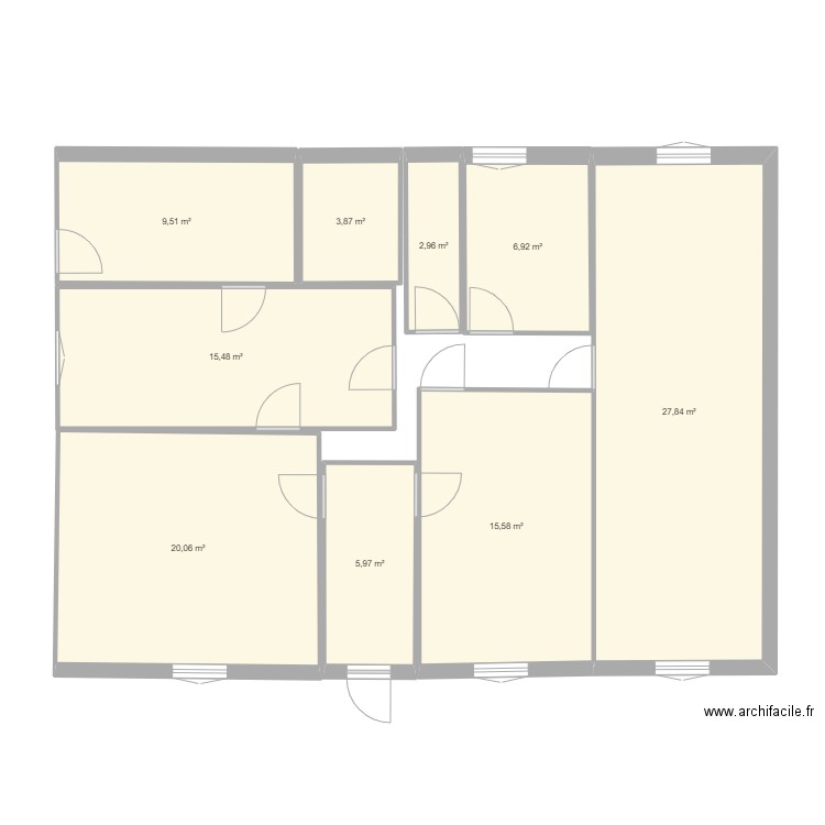 RDC. Plan de 9 pièces et 108 m2