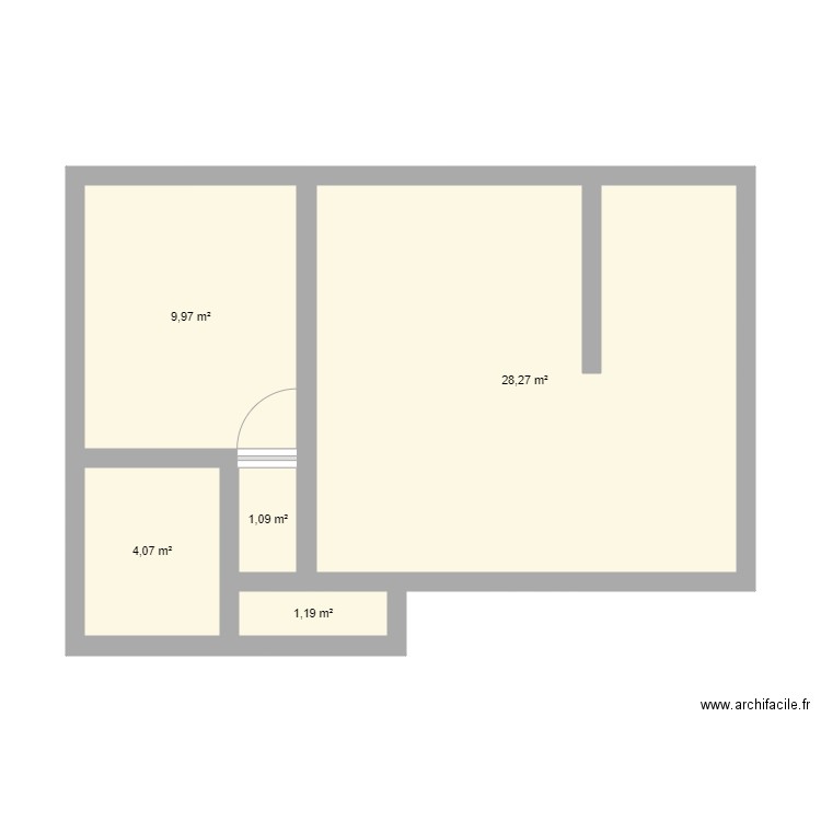 Home. Plan de 5 pièces et 45 m2