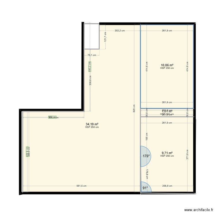 local 3. Plan de 4 pièces et 56 m2