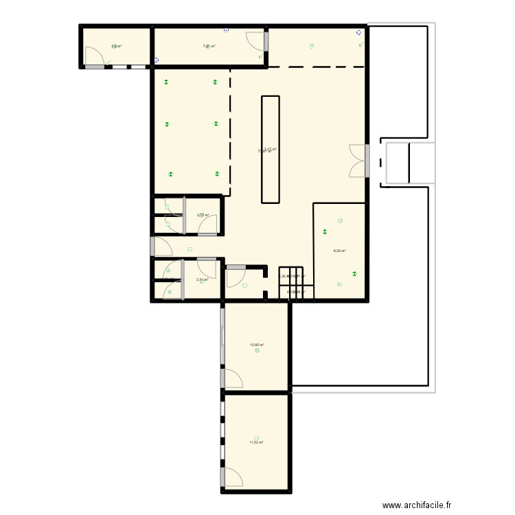 BAR et DISCOTEC. Plan de 9 pièces et 132 m2