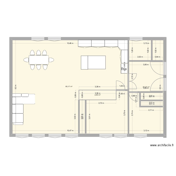 maison. Plan de 3 pièces et 113 m2