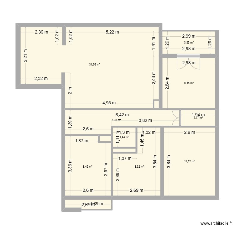 etoile. Plan de 13 pièces et 84 m2