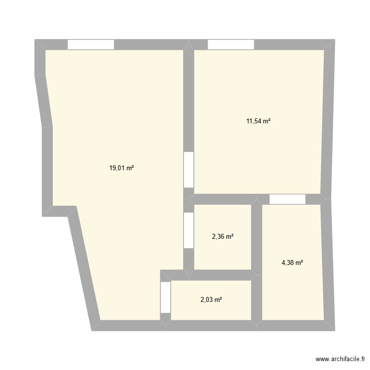 VAL. Plan de 5 pièces et 39 m2