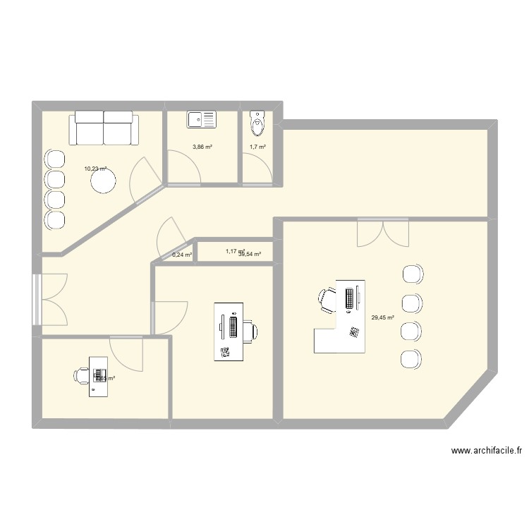 Narbonne. Plan de 8 pièces et 94 m2