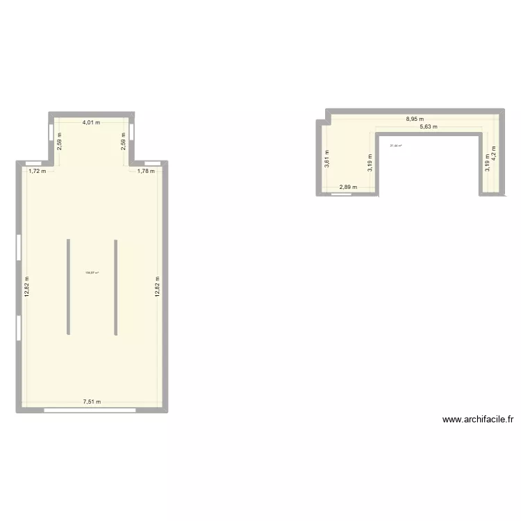 Chapelle des pénitents gris. Plan de 2 et 128 m² Chapelle des pénitents gris. Plan de 2 et 128 m²