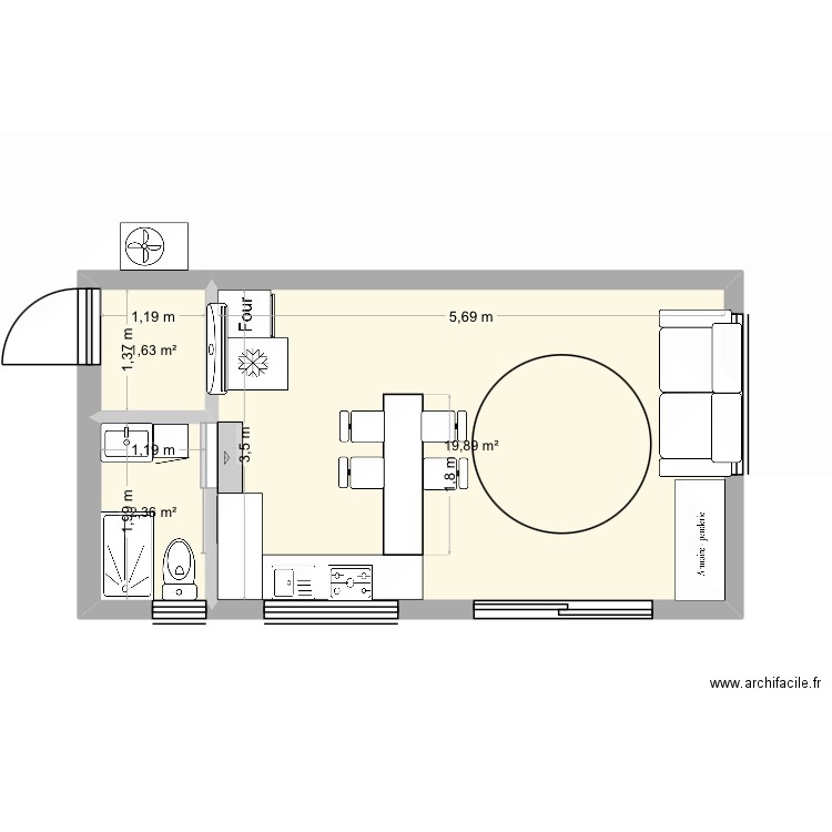 Abri piscine. Plan de 3 pièces et 24 m2