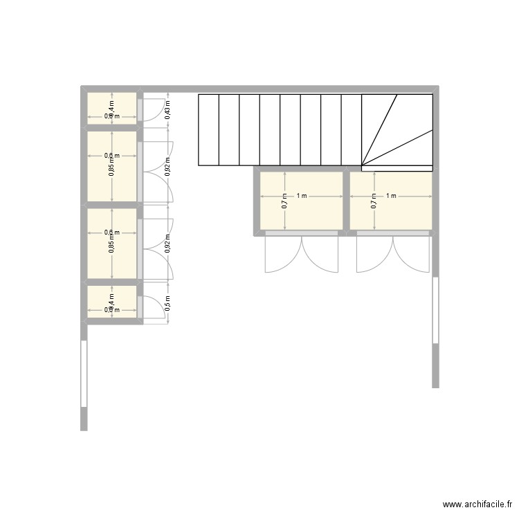 PEVERELLI. Plan de 6 pièces et 3 m2