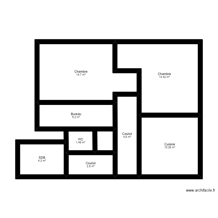 1er gauche. Plan de 8 pièces et 58 m2