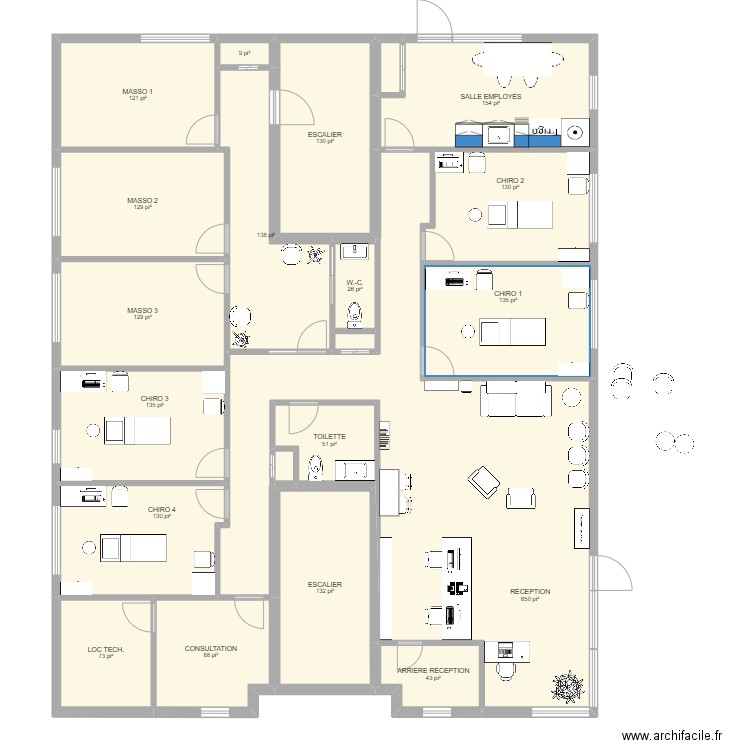 Nouvelle clinique août 2022 version 2. Plan de 21 pièces et 225 m2