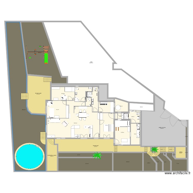 plan final avec 2 sdb et bureau. Plan de 36 pièces et 670 m2