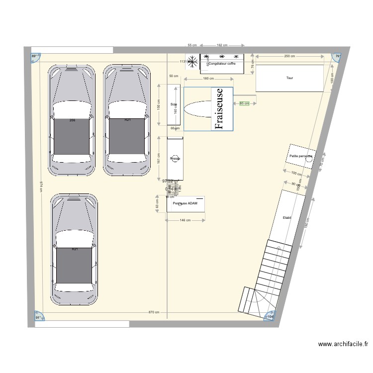 Guy. Plan de 0 pièce et 0 m2