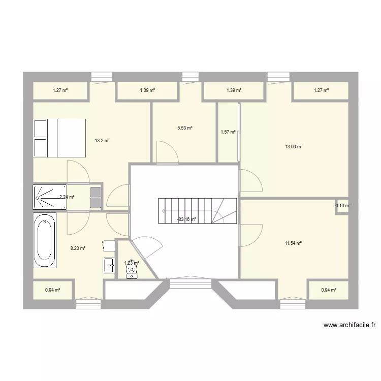 ETAGE AVEC BUREAU. Plan de 