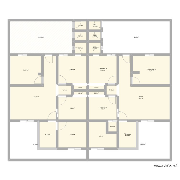 Maison Mémé Yop. Plan de 29 pièces et 238 m2