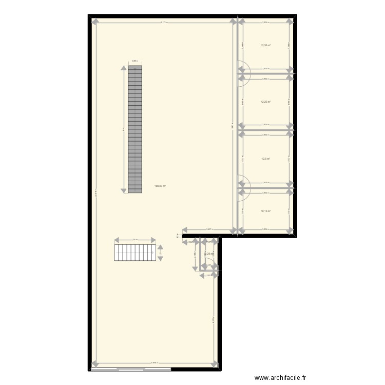 mokhles. Plan de 6 pièces et 239 m2